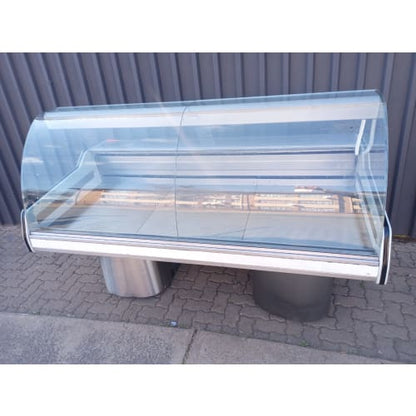 Deli Curved Glass 2 m Used Sh491