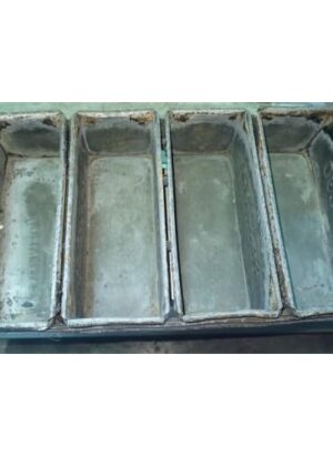 Bo4 4 Division Bread Pans/ Preowned/ Used/ Second Hand