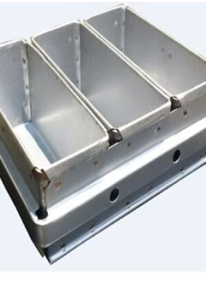Albany Superior Bread Pan 3 Division Bo3/4sr