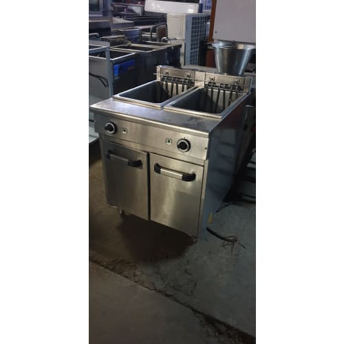 Fryer High Speed 2 x 20 Lt 9 Kw Per Pan 380 v Used In Good