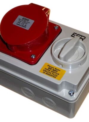 Socket With Interlock 32a 3hp Rikz325